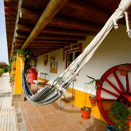 Monte Chalaça - Turismo Rural Ferreira Do Alentejo Extérieur photo