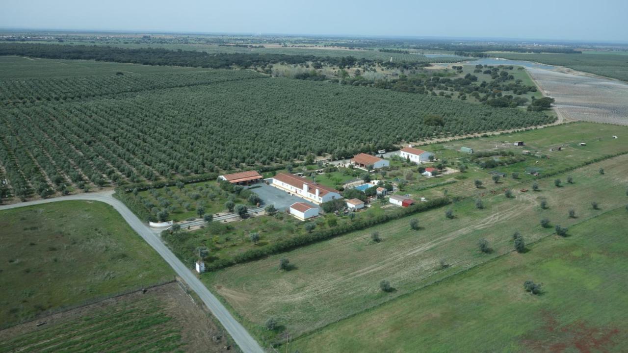 Monte Chalaça - Turismo Rural Ferreira Do Alentejo Extérieur photo