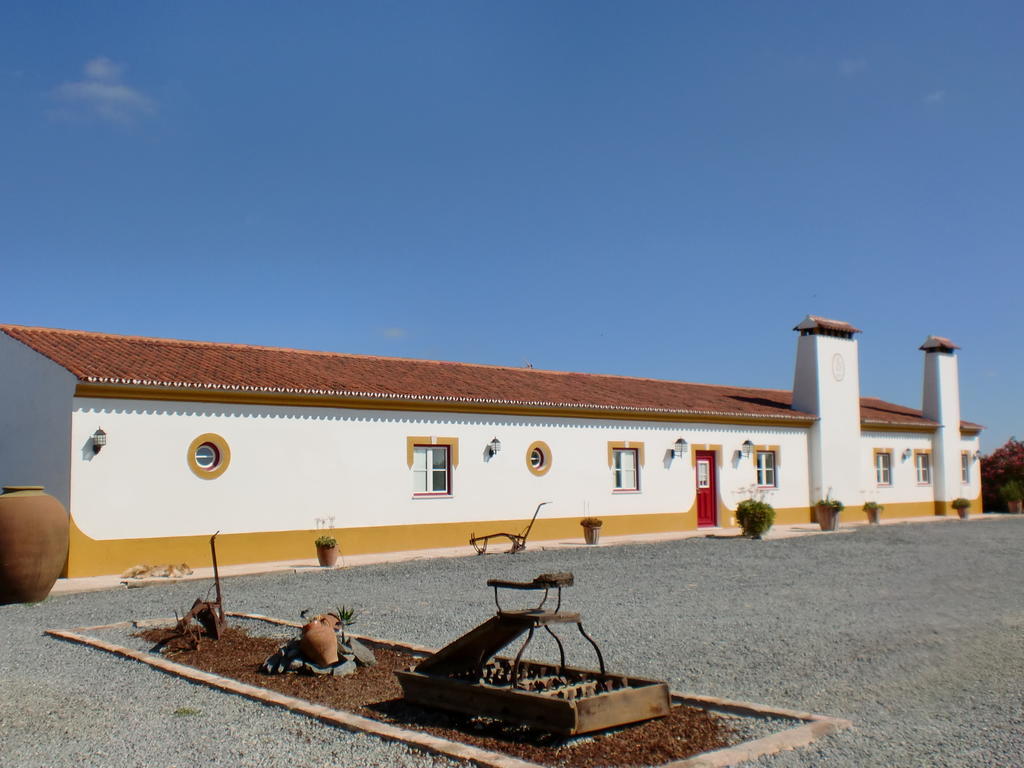 Monte Chalaça - Turismo Rural Ferreira Do Alentejo Extérieur photo